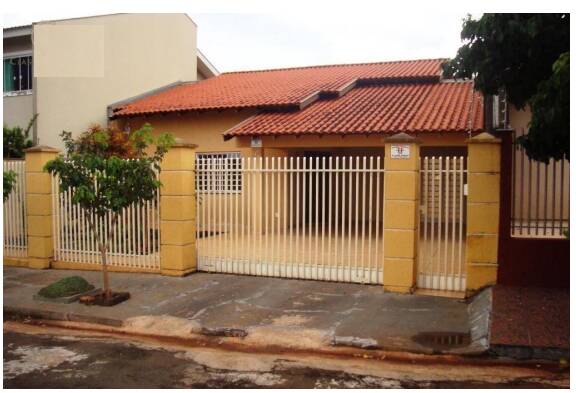 Casa à venda com 3 quartos, 170m² - Foto 1