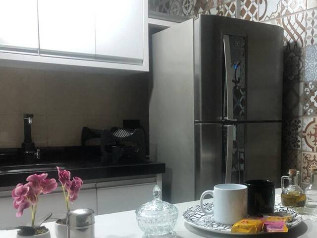 #53 - Apartamento para Venda em Londrina - PR - 2